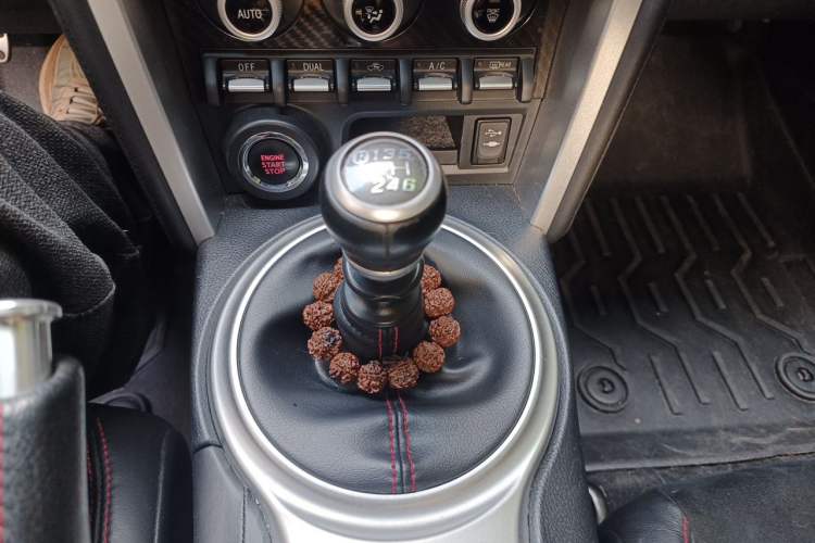 Used Subaru BRZ 2020 2.0L Manual Type-RS Edition Gear Lever