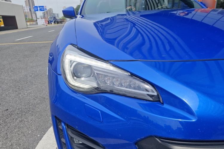 Used Subaru BRZ 2020 2.0L Manual Type-RS Edition Right Front Headlight