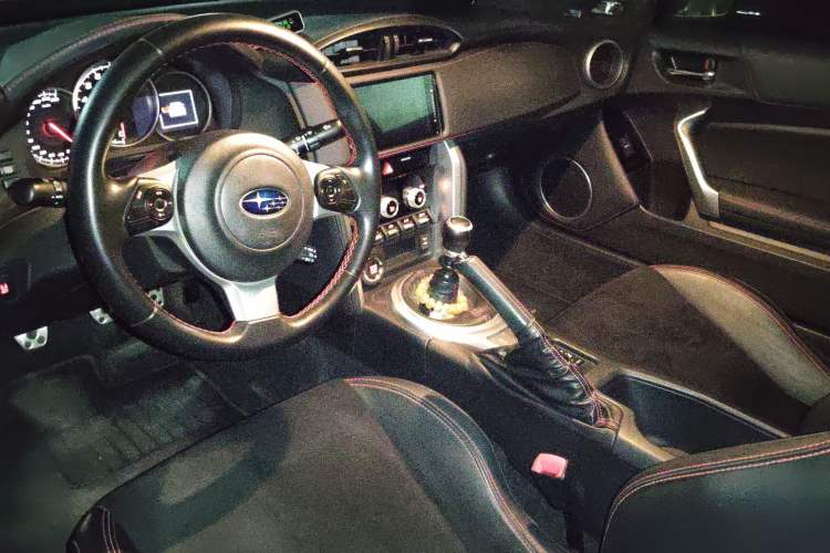 Used Subaru BRZ 2020 2.0L Manual Type-RS Edition Center Console