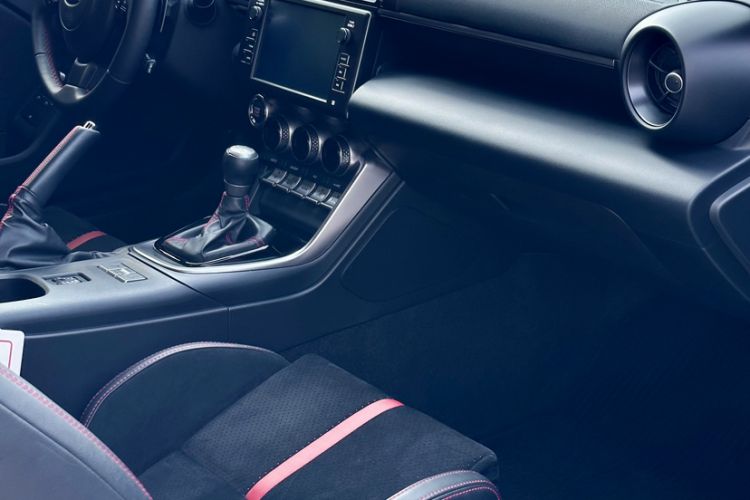 Used Subaru BRZ 2020 2.0L Automatic Type-RS Version Interior 3
