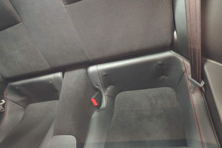 Used Subaru BRZ 2022 2.4L Manual Version Interior 4