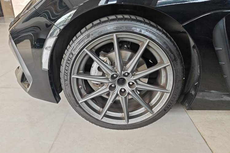 Used Subaru BRZ 2022 2.4L Manual Version Left Front Wheel Hub