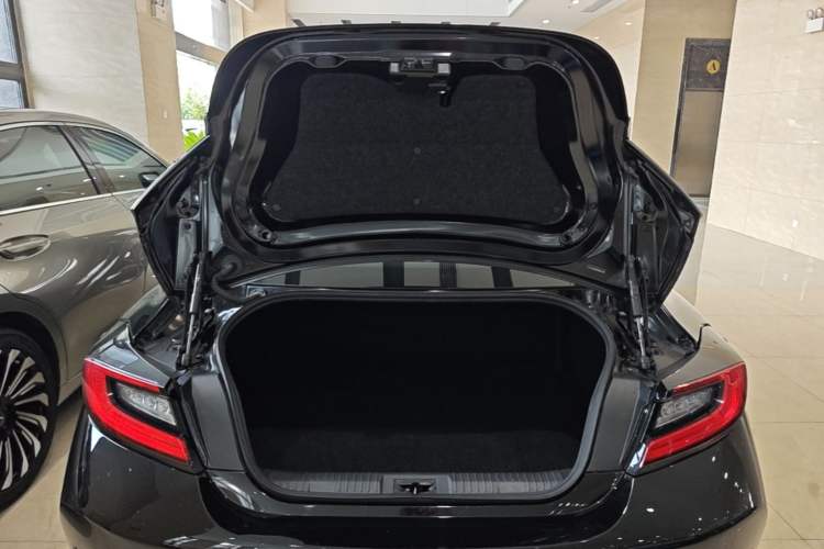 Used Subaru BRZ 2022 2.4L Manual Version Trunk
