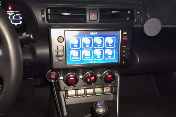 Used Subaru BRZ 2022 2.4L Manual Version Audio And AC Panel