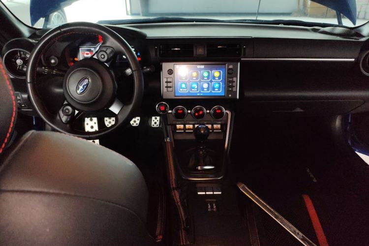 Used Subaru BRZ 2022 2.4L Manual Version Center Console