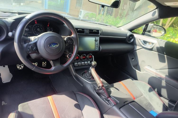 Used Subaru BRZ 2022 2.4L Manual Version Center Console