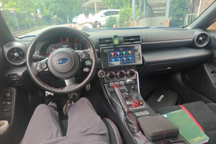 Used Subaru BRZ 2022 2.4L Manual Version Center Console