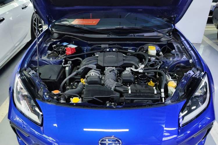 Used Subaru BRZ 2022 2.4L Manual Version Engine Bay