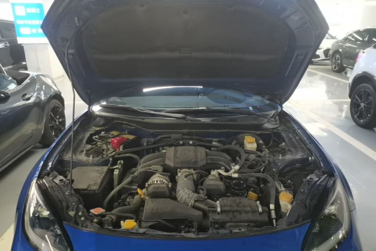 Used Subaru BRZ 2022 2.4L Manual Version Engine Bay