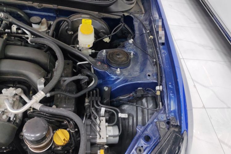 Used Subaru BRZ 2022 2.4L Manual Version Engine Bay Left