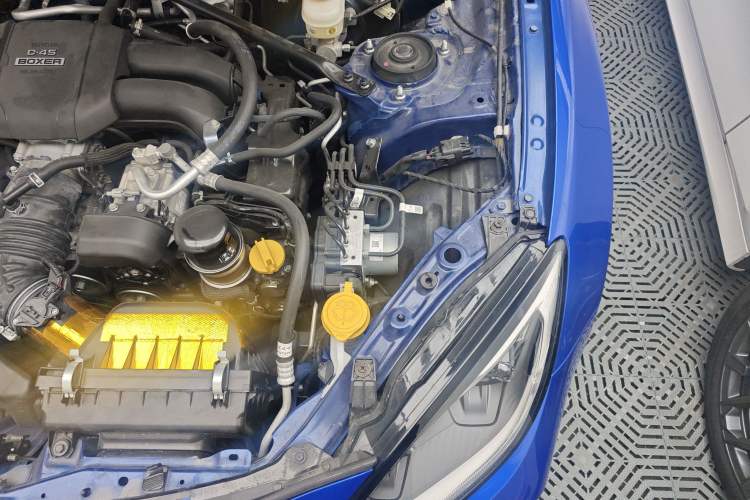 Used Subaru BRZ 2022 2.4L Manual Version Engine Bay Left