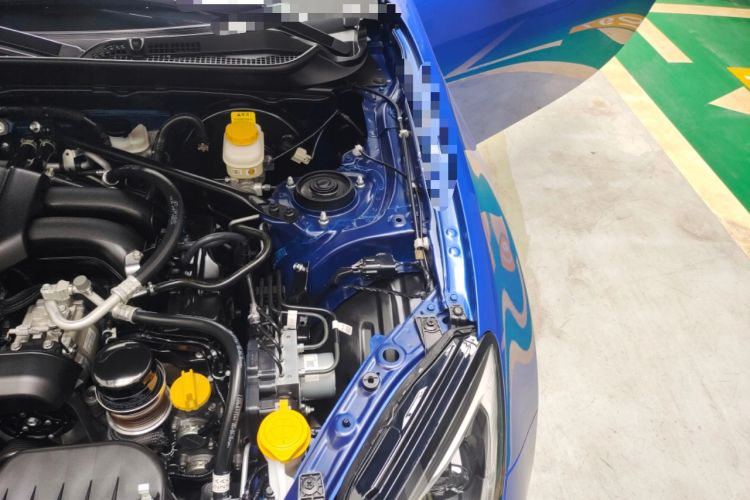 Used Subaru BRZ 2022 2.4L Manual Version Engine Bay Left
