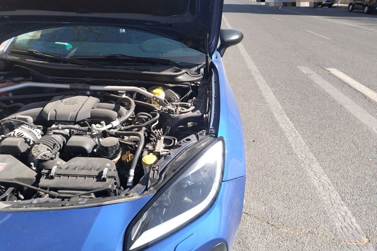 Used Subaru BRZ 2022 2.4L Manual Version Engine Bay Left