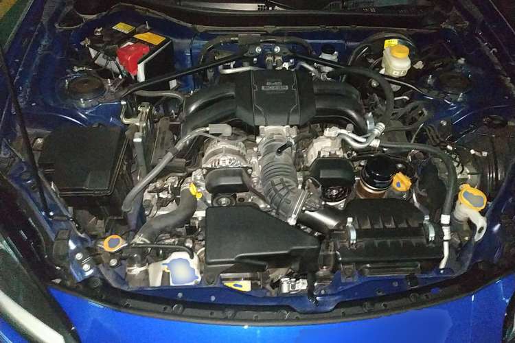 Used Subaru BRZ 2022 2.4L Manual Version Engine Bay