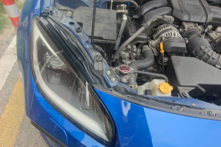 Used Subaru BRZ 2022 2.4L Manual Version Engine Bay Right