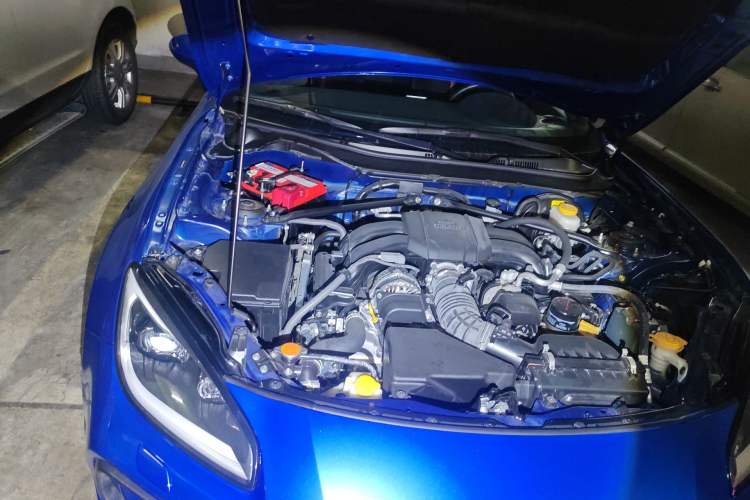 Used Subaru BRZ 2022 2.4L Manual Version Engine Bay Right