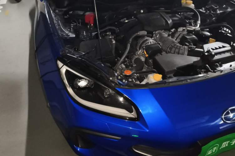 Used Subaru BRZ 2022 2.4L Manual Version Engine Bay Right