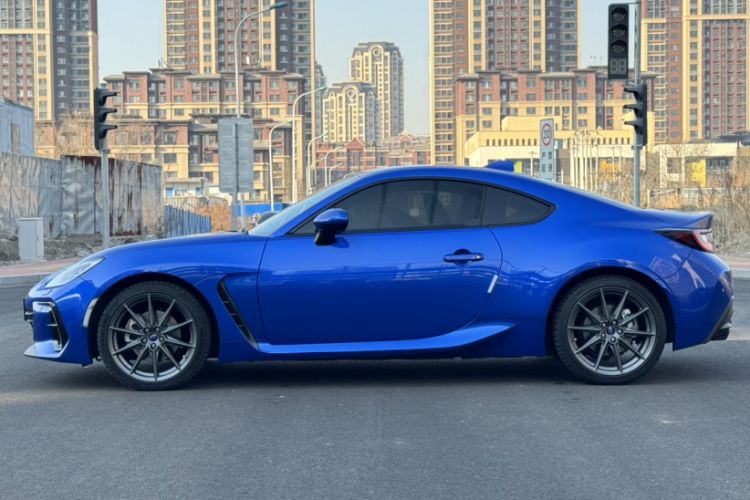 Used Subaru BRZ 2022 2.4L Manual Version Exterior 2