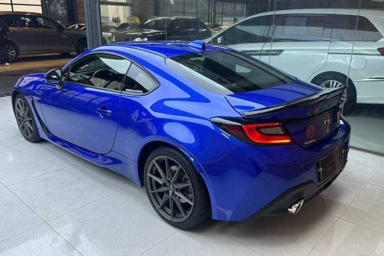 Used Subaru BRZ 2022 2.4L Manual Version Exterior 2