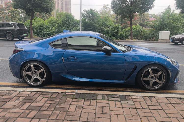 Used Subaru BRZ 2022 2.4L Manual Version Exterior 2