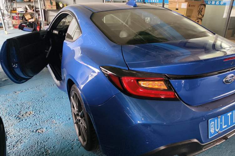 Used Subaru BRZ 2022 2.4L Manual Version Exterior 3