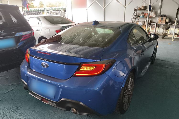 Used Subaru BRZ 2022 2.4L Manual Version Exterior 5