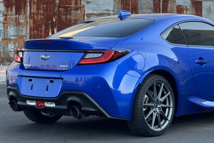 Used Subaru BRZ 2022 2.4L Manual Version Exterior 6