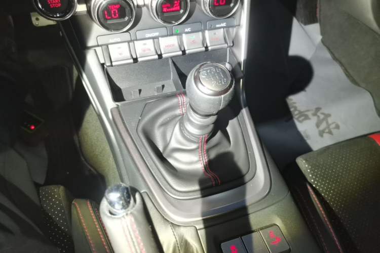 Used Subaru BRZ 2022 2.4L Manual Version Gear Lever