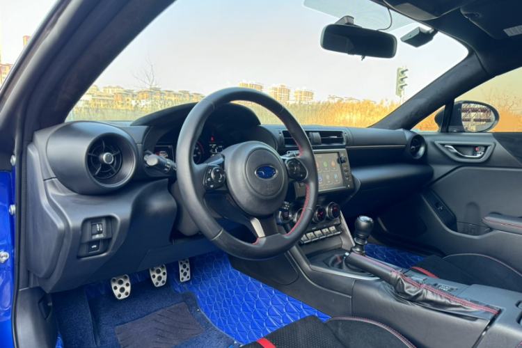 Used Subaru BRZ 2022 2.4L Manual Version Interior 3