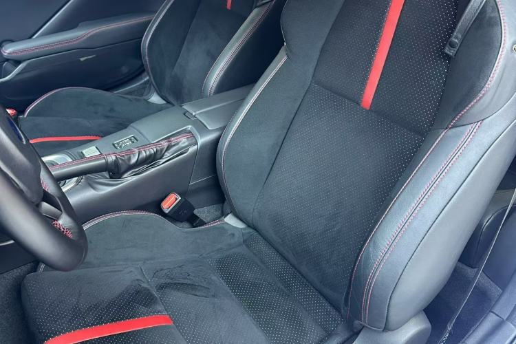 Used Subaru BRZ 2022 2.4L Manual Version Interior 3