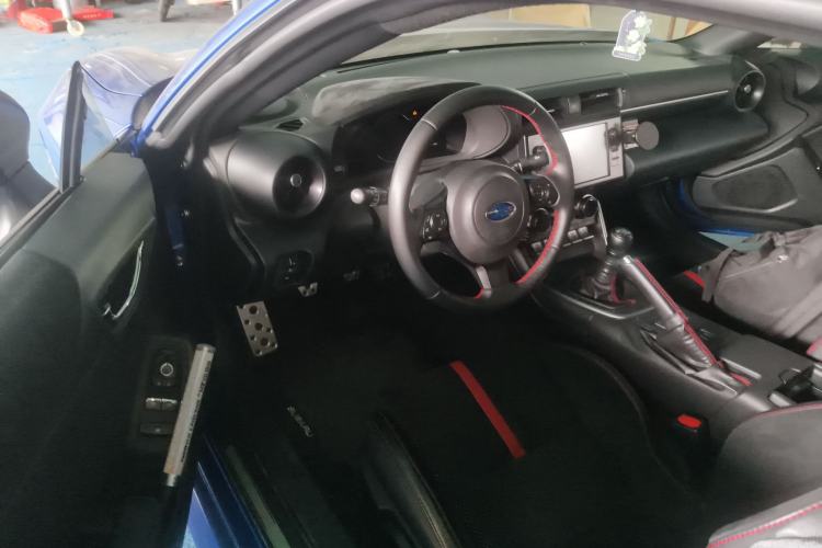 Used Subaru BRZ 2022 2.4L Manual Version Interior 3