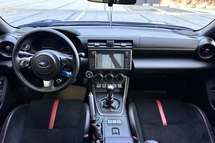 Used Subaru BRZ 2022 2.4L Manual Version Interior 6