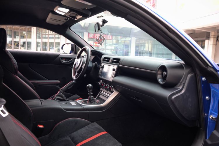Used Subaru BRZ 2022 2.4L Manual Version Interior 8