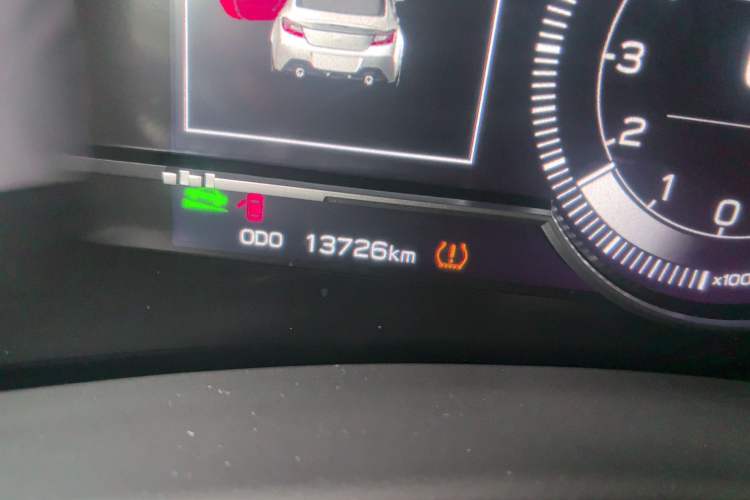 Used Subaru BRZ 2022 2.4L Manual Version Odometer Close Up