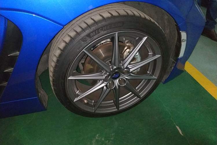 Used Subaru BRZ 2022 2.4L Manual Version Right Front Wheel Hub