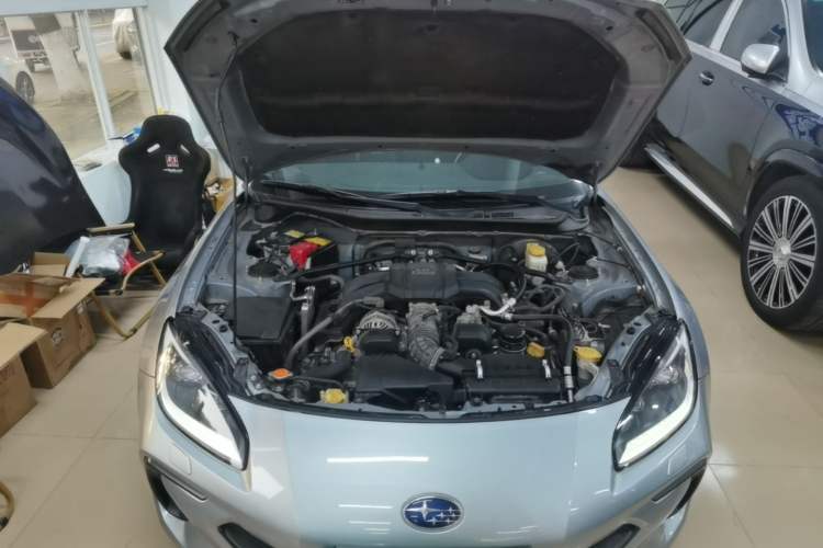 Used Subaru BRZ 2022 2.4L Manual Version Engine Bay