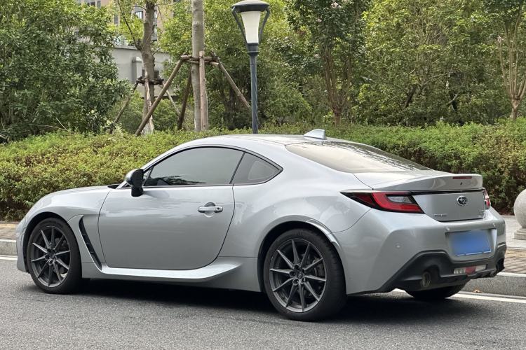 Used Subaru BRZ 2022 2.4L Manual Version Exterior 5