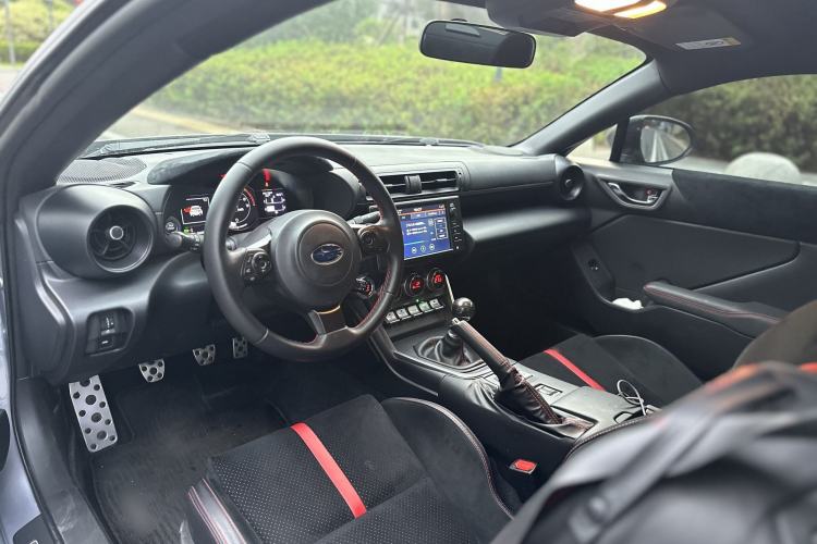 Used Subaru BRZ 2022 2.4L Manual Version Interior 1