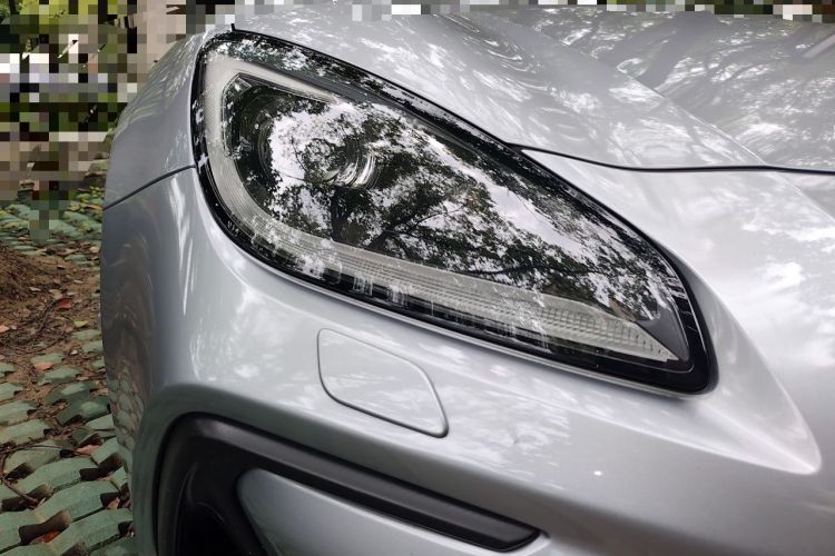 Used Subaru BRZ 2022 2.4L Automatic Version with EyeSight Right Front Headlight