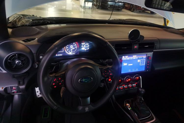Used Subaru BRZ 2022 2.4L Automatic Version with EyeSight Center Console
