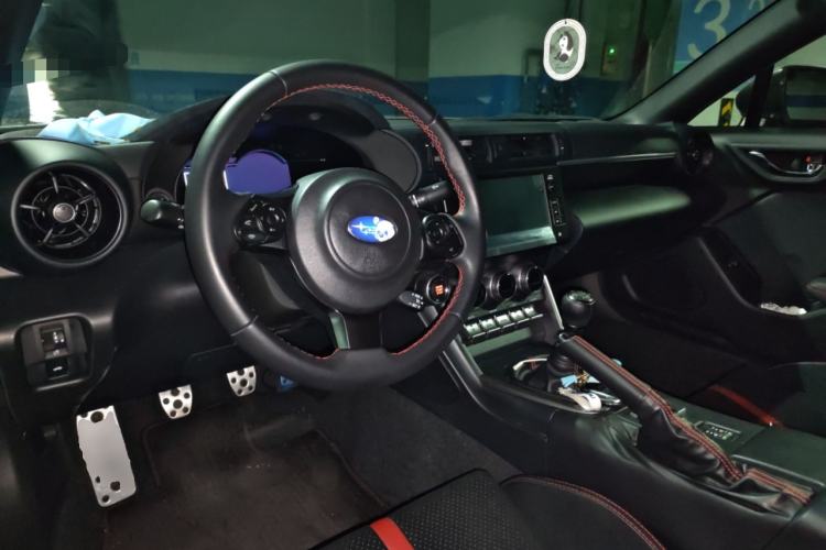 Used Subaru BRZ 2022 2.4L Manual Version Center Console