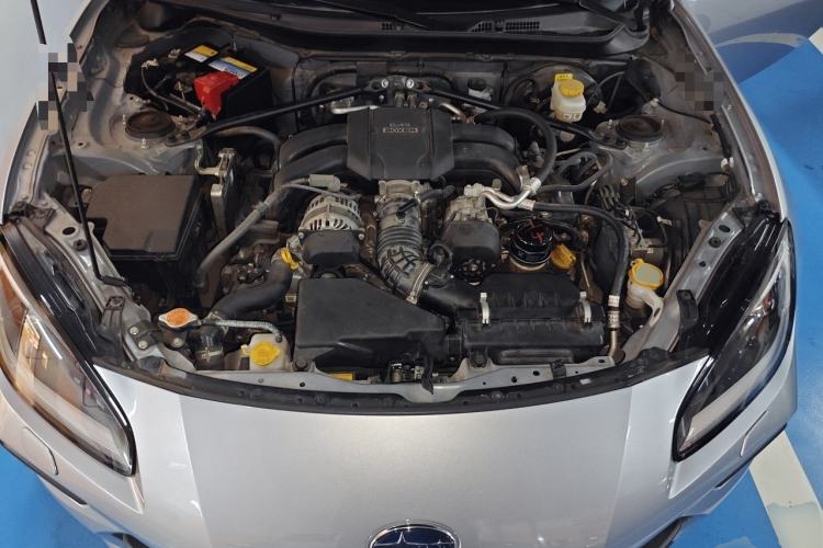 Used Subaru BRZ 2022 2.4L Manual Version Engine Bay