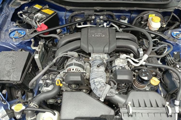 Used Subaru BRZ 2022 2.4L Manual Version Engine Bay