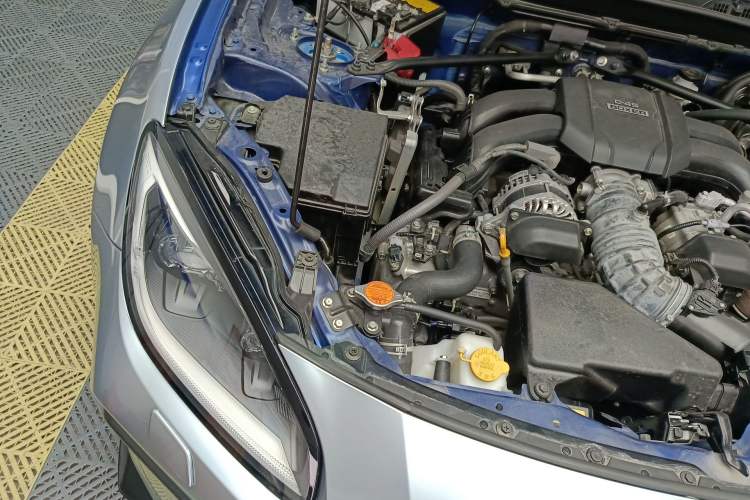Used Subaru BRZ 2022 2.4L Manual Version Engine Bay Right