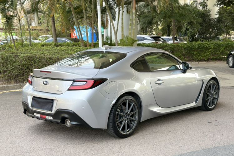 Used Subaru BRZ 2022 2.4L Manual Version Exterior 1