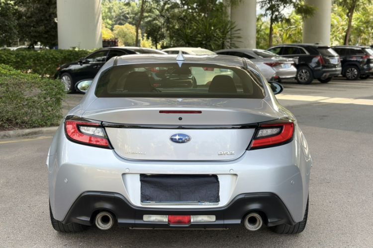 Used Subaru BRZ 2022 2.4L Manual Version Exterior 3