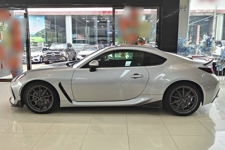 Used Subaru BRZ 2022 2.4L Manual Version Exterior 4