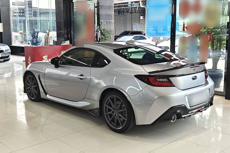 Used Subaru BRZ 2022 2.4L Manual Version Exterior 5