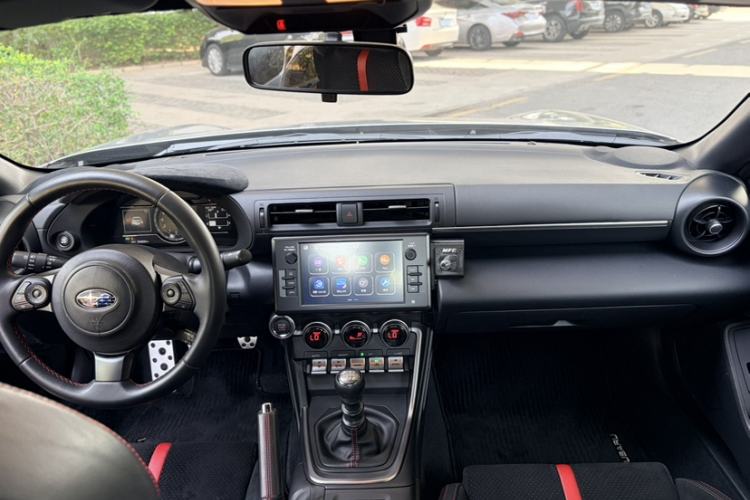 Used Subaru BRZ 2022 2.4L Manual Version Interior 4
