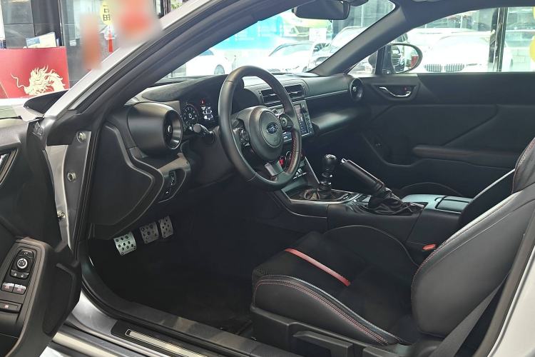 Used Subaru BRZ 2022 2.4L Manual Version Interior 7